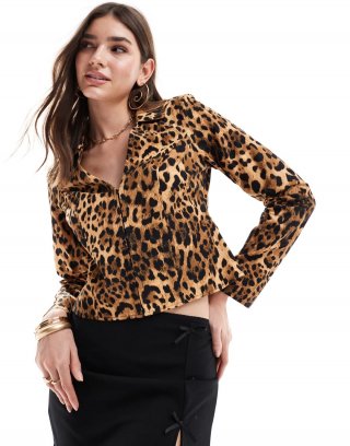 Miss Selfridge poplin fitted shirt in animal print